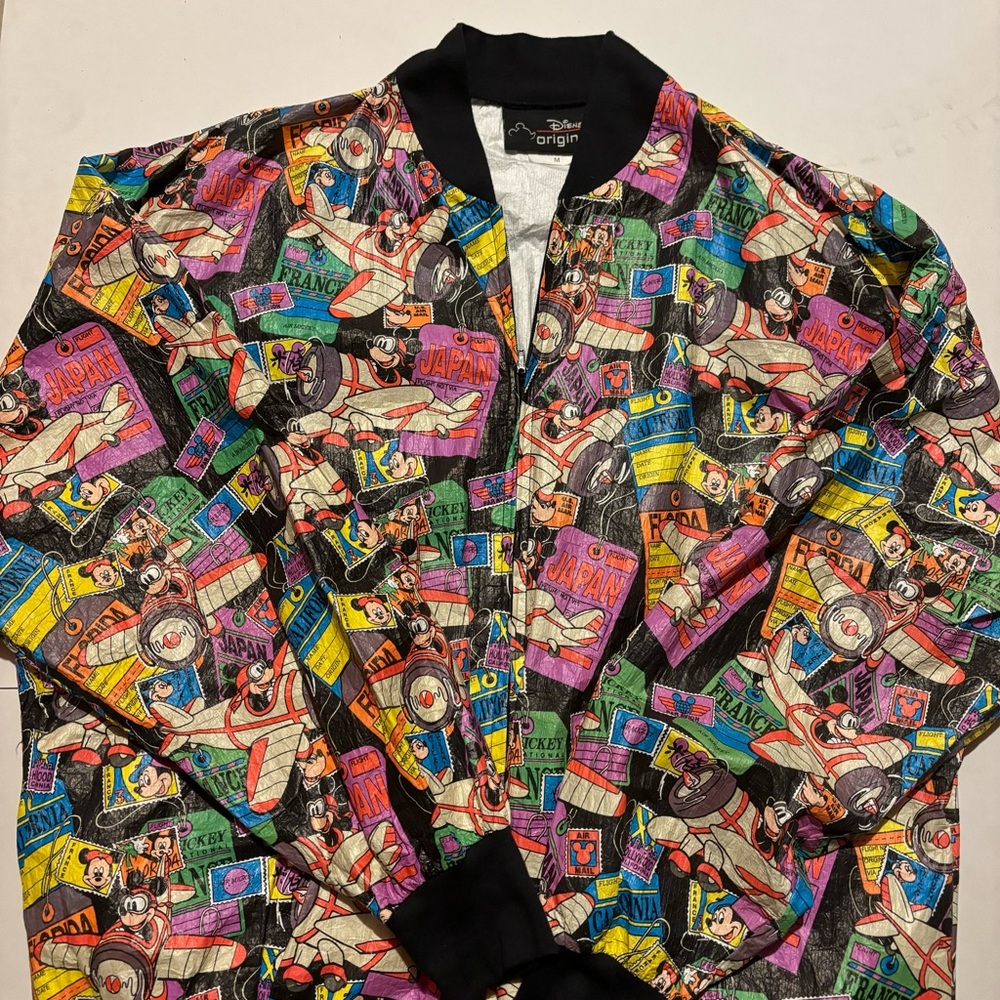 Vintage 90s Disney Originals Mickey Mouse
Cartoon Print Tyvek Jacket
